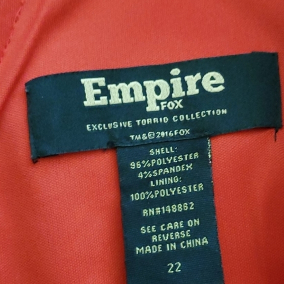 Like New Empire Exclusive Torrid Collection size 22 - Picture 4 of 5
